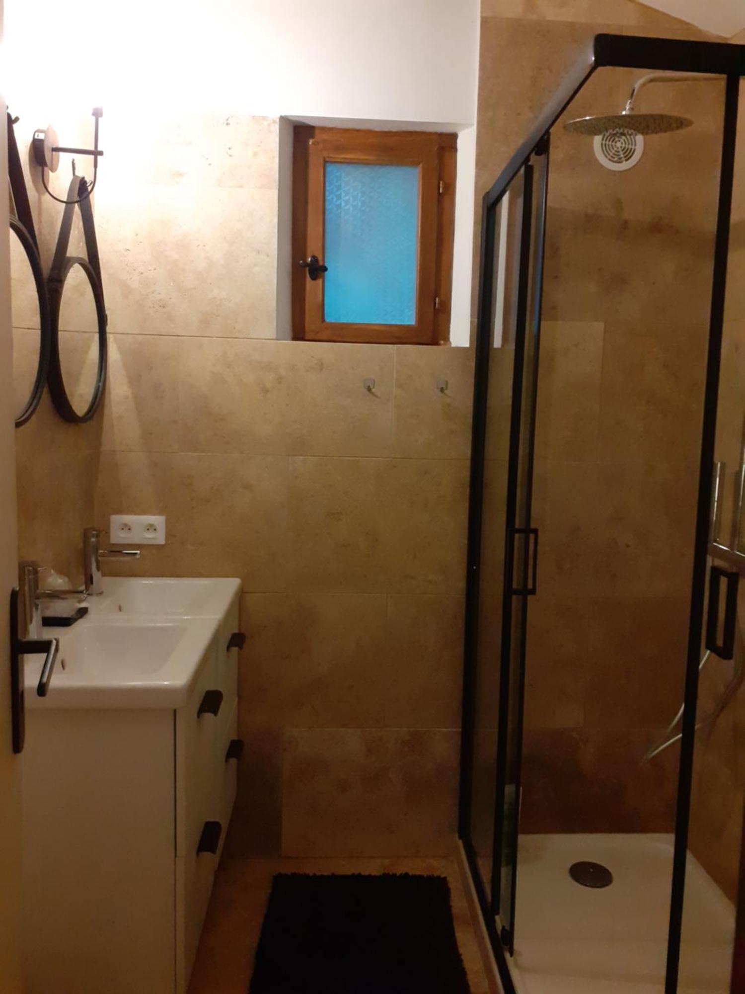 La Sapiniere -Chambres Climatisees Buisson ภายนอก รูปภาพ