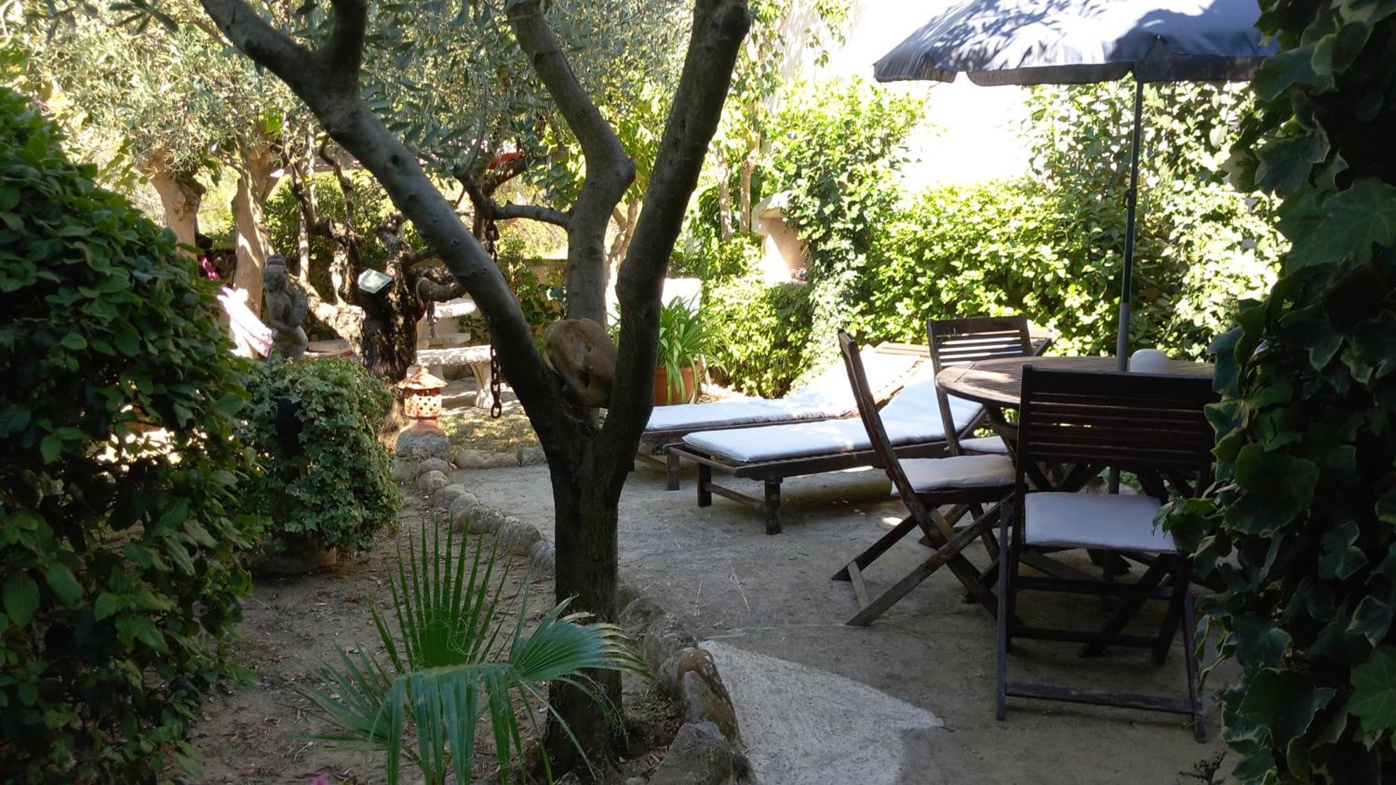 La Sapiniere -Chambres Climatisees Buisson ภายนอก รูปภาพ